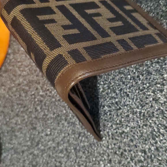 Fendi Mens Wallet - Picture 8 of 12